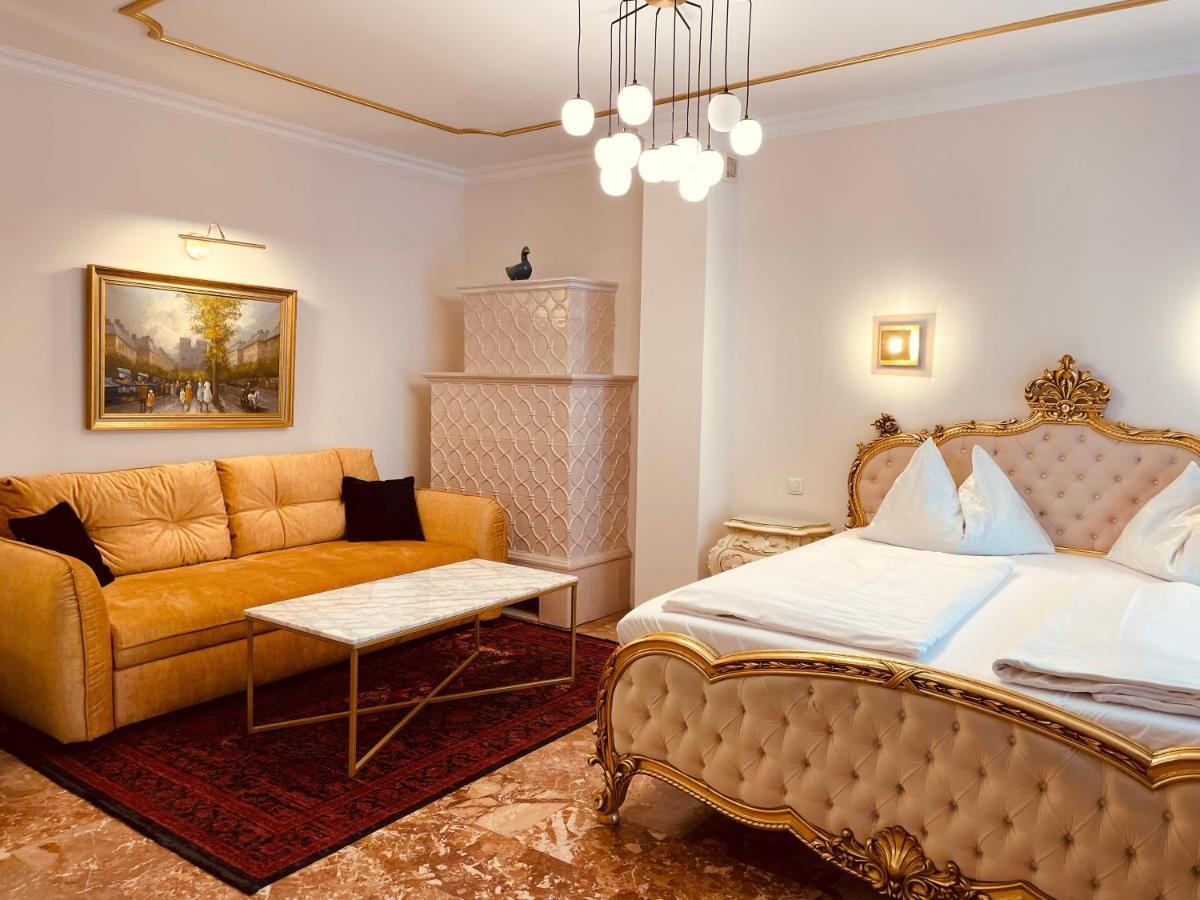 Gaestehaus Am Stadtpark Vöcklabruck Екстериор снимка